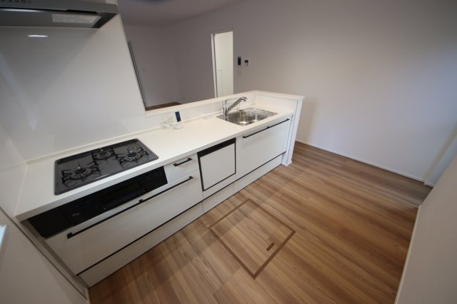 《仲介手数料無料》北区日進町１丁目35-41(全1戸)新築一戸建てのキッチン|撮影日 2024年12月6日 13:00 晴れ