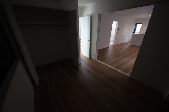 《仲介手数料無料》北区日進町１丁目35-41(全1戸)新築一戸建ての洋室|撮影日 2024年12月6日 13:00 晴れ