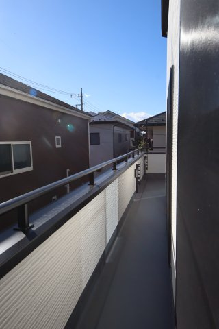 《仲介手数料無料》北区日進町１丁目35-41(全1戸)新築一戸建てのバルコニー|撮影日 2024年12月6日 13:00 晴れ