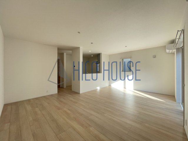 Sumai-to川越市かすみ野01の居間・リビング