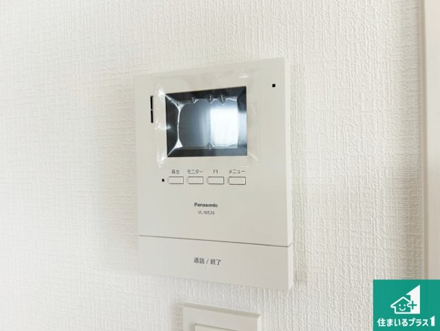 5日(土)6日(日)現地ご見学可能！　神戸市北区鈴蘭台北町　全3邸の防犯設備|カラーモニターインターホン！声だけでなく来訪者の姿や顔がモニターで確認できるので、小さなお子様がいらっしゃるご家庭でも安心できます！