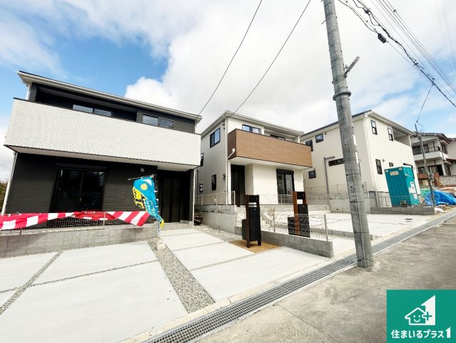 29日(土)30日(日)現地ご見学可能！　神戸市北区鈴蘭台北町　全3邸の外観|お客様に長く安心して住んでいだだける事にこだわった家づくり！住んでからのアフターサービスにもしっかりと取り組んでいます！