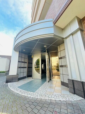 【エントランス】 | レーベンハイム戸田公園スペイシャス