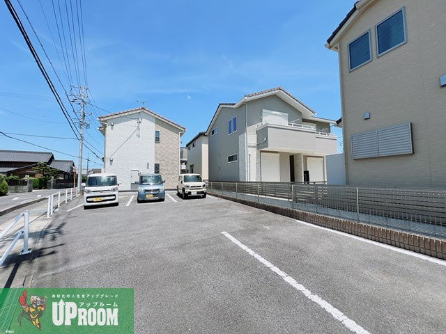 リーブル　Cieloの駐車場