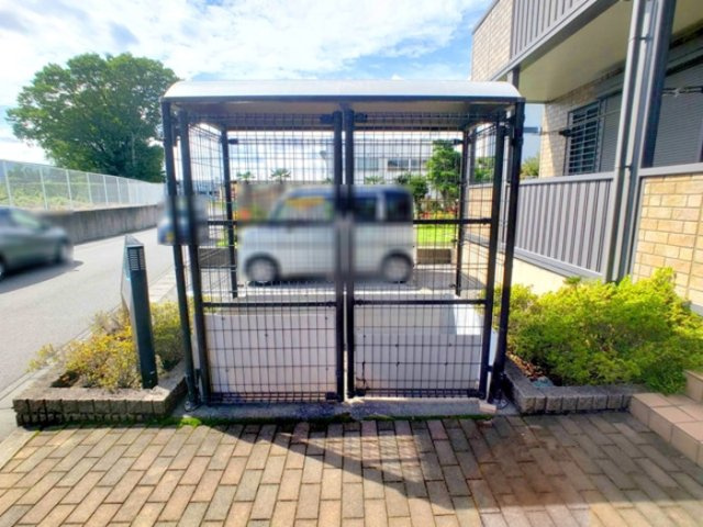  | レジデンス上野 Ｂ | Ａ棟側敷地内アパート専用ゴミステーション