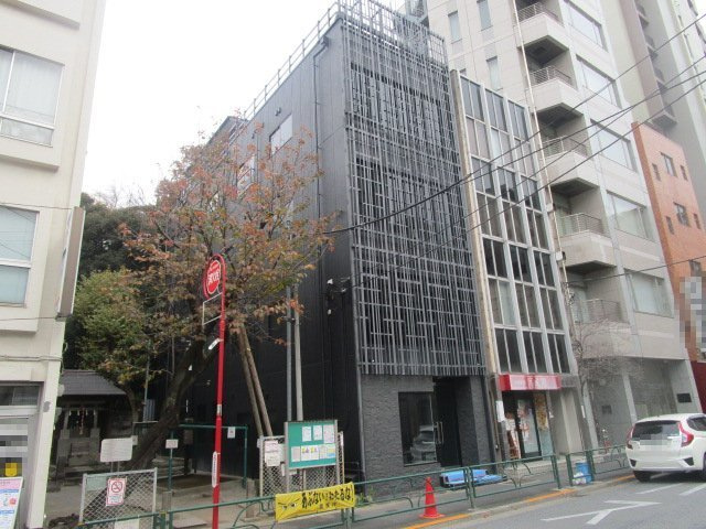 文京区本郷７丁目のビルの外観