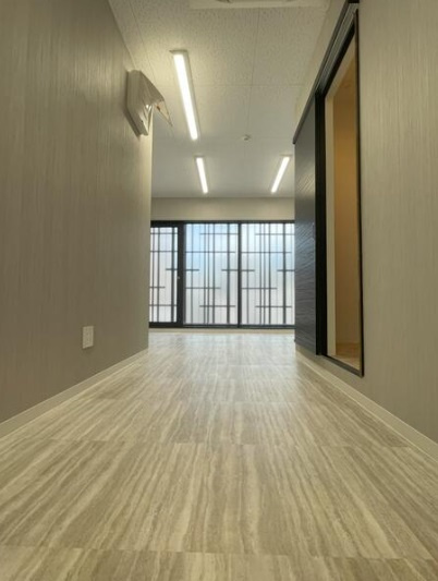 文京区本郷７丁目のビルの内装