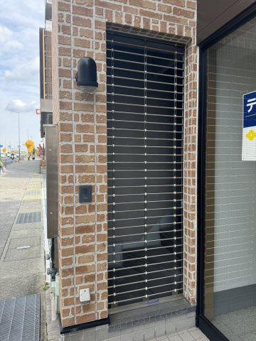 【エントランス】 | 本庄町１丁目店舗