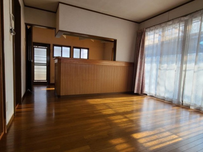 【居間・リビング】 | 田布施町麻郷奥中古戸建