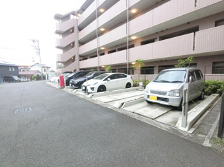 【駐車場】 | 駐車場です。