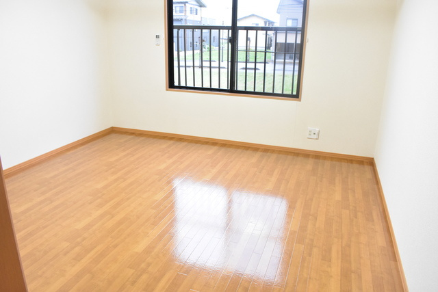 ＧＲＡＣＥ２１の居間・リビング|洋室