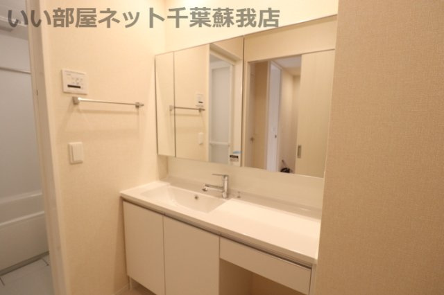 D-roomちはら台Eの洗面所