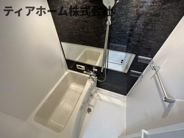 大和高田市南本町の賃貸マンションの浴室|ゆったり過ごせるお風呂です