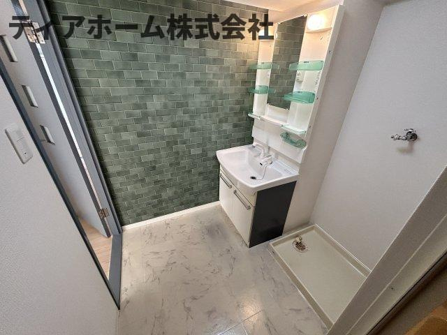 大和高田市南本町の賃貸マンションの洗面所|使いやすい洗面所です