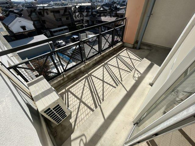 大和高田市南本町の賃貸マンションのバルコニー|陽当たり良好なバルコニーです