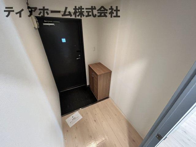 大和高田市南本町の賃貸マンションの玄関|シンプルで使いやすい玄関です