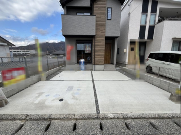 新築戸建　高取南２丁目の駐車場