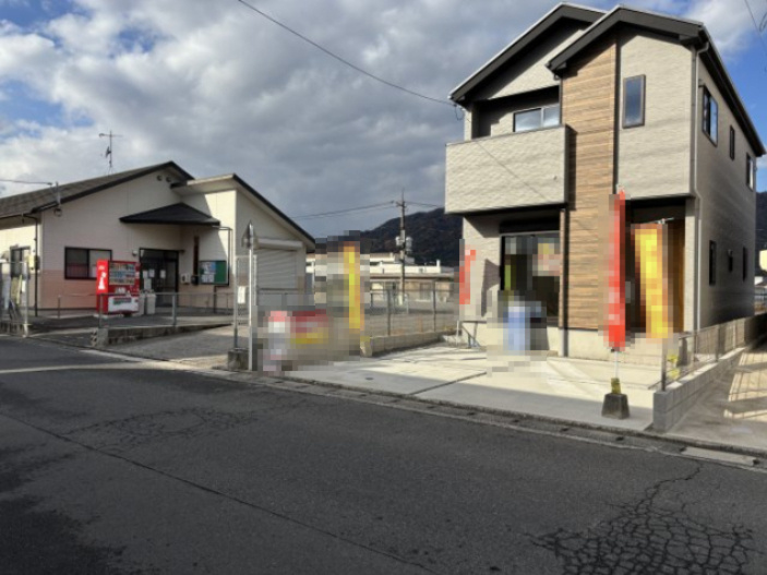 新築戸建　高取南２丁目の前面道路含む現地写真