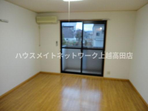 エヴァーグリーンの展望|洋室