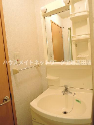 エヴァーグリーンの洗面所|洗面化粧台