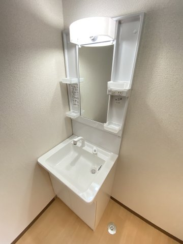 【独立洗面台】