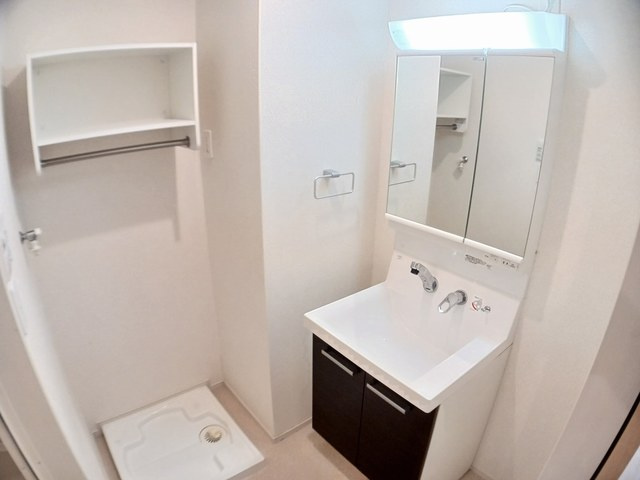 ベラ・ルーチェ東山の独立洗面台|独立洗面化粧台付き