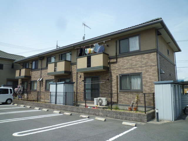 倉敷市福田町古新田のアパートの外観