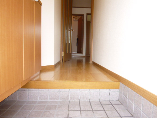 倉敷市連島町西之浦のアパートの玄関