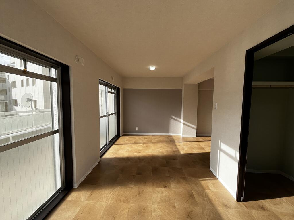 マンション指月の居間・リビング