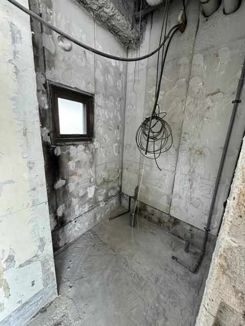 西国第二ビルの寝室