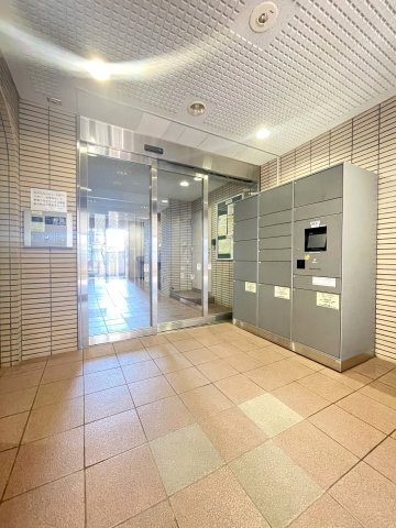 ライオンズガーデン津田沼東のエントランス