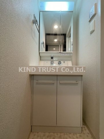 アスヴェル南森町の洗面所|使いやすい洗面所です