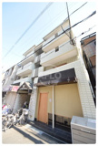 The White Residence　聖和小学校の画像