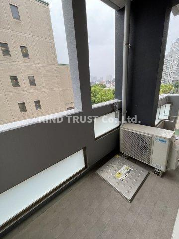 Bee-parQ扇町のバルコニー|お洗濯にも便利なバルコニー付き