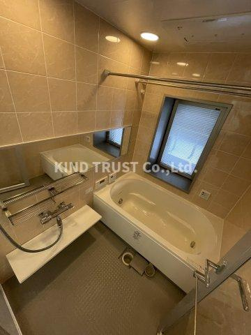 Bee-parQ扇町の浴室|日々の疲れを癒すお風呂付です