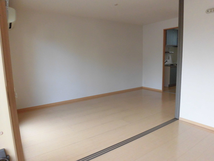 セジュールさくらの居間・リビング|広いリビング★