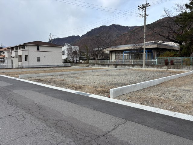 土地　上田市常磐城5丁目の外観
