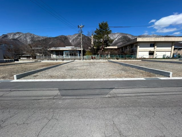 土地　上田市常磐城5丁目の外観