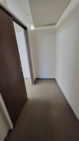 スカイラークビルの内装