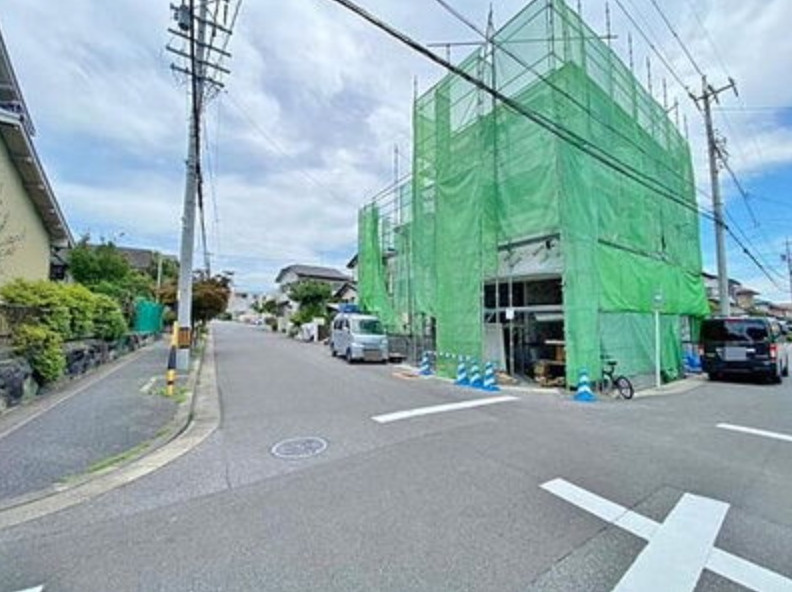 KIS名古屋市砂田1期全2棟＜新築一戸建て仲介手数料無料＞の前面道路含む現地写真|ご成約キャンペーン対象物件です♪詳細は弊社ホームページもしくはスタッフまでお気軽にお問合せ下さいませ♪ お役に立てる自信があります♪