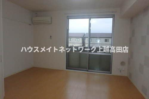 エーデルハイムの居間・リビング|洋室10.3帖