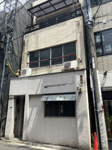 台東区浅草１丁目の店舗一部