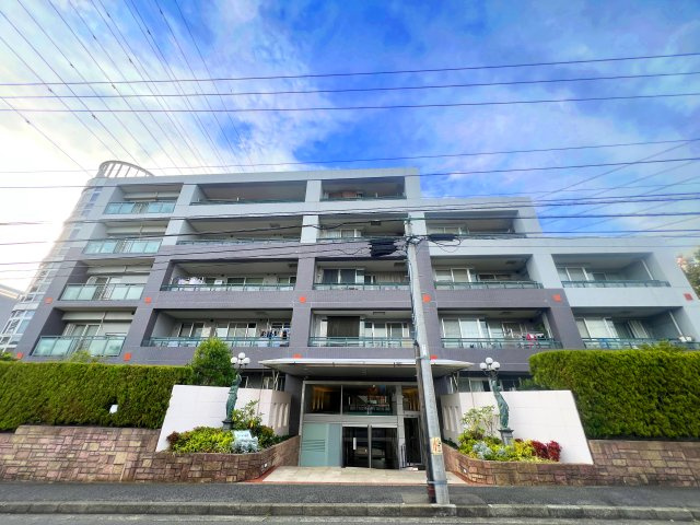 ブルーライン「仲町台」ミオカステーロ港北イルビアーレの画像