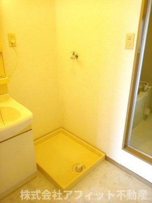【その他】 | ジュネパレス東福山B | 室内洗濯機置場