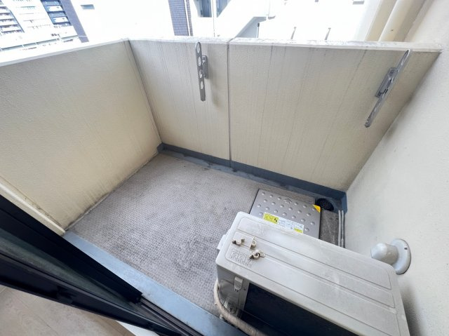アモーレ本町ウエストのバルコニー