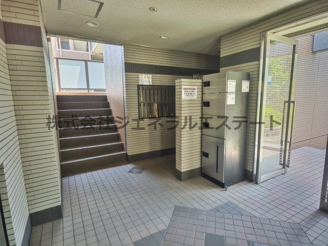 ラフィネ星田のエントランス|エントランスです