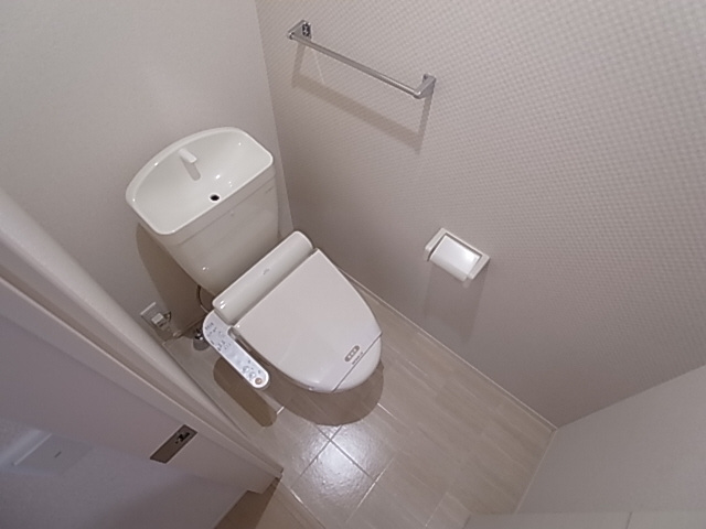 神戸市須磨区妙法寺字筆前のアパートのトイレ|ウォッシュレット付トイレ