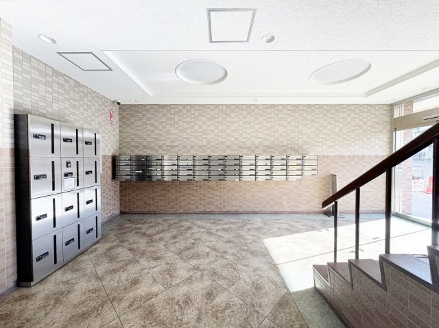 JR京浜東北線「新子安」子安台共同ビルの画像