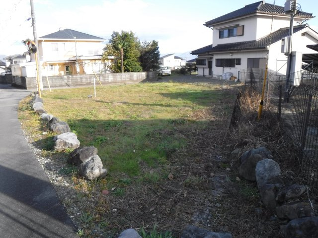 南アルプス市有野72坪売地