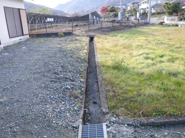 南アルプス市有野72坪売地